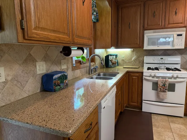 $750,000 | 8124 Virginia Ely Road, Babbitt, MN 55706