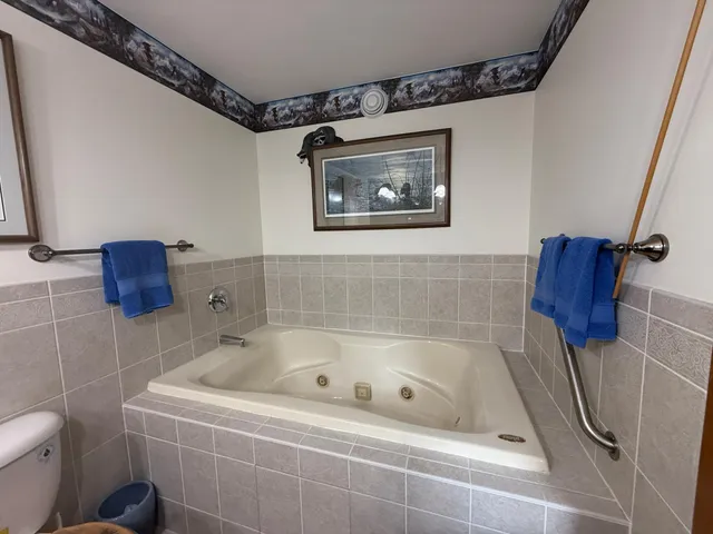 $750,000 | 8124 Virginia Ely Road, Babbitt, MN 55706