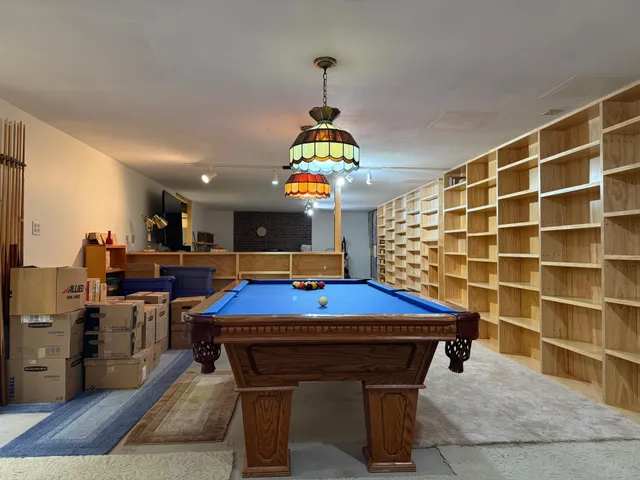 $750,000 | 8124 Virginia Ely Road, Babbitt, MN 55706