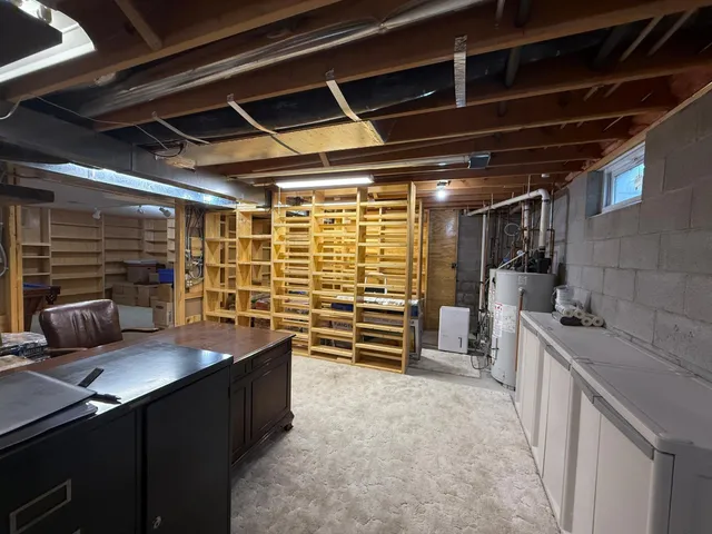 $750,000 | 8124 Virginia Ely Road, Babbitt, MN 55706