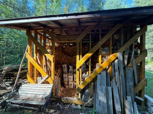 $750,000 | 8124 Virginia Ely Road, Babbitt, MN 55706