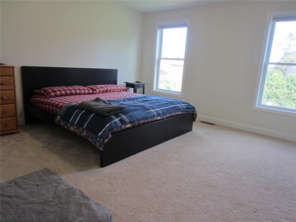 25 Top Street Westerly, RI 02891 - Photo 13 of 37