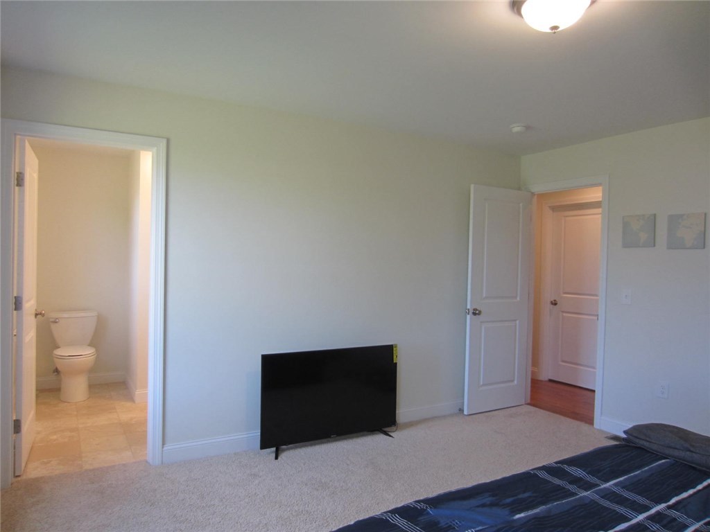 25 Top Street Westerly, RI 02891 - Photo 15 of 37