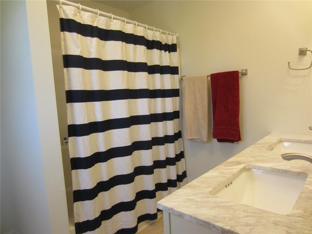 25 Top Street Westerly, RI 02891 - Photo 17 of 37