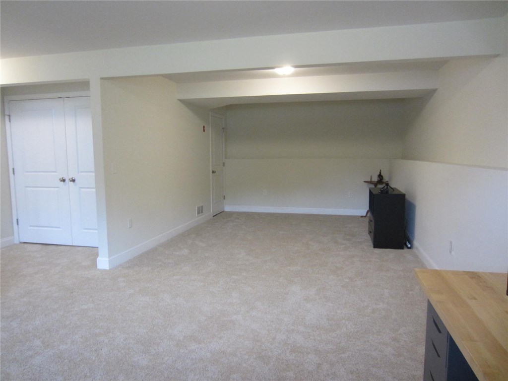 25 Top Street Westerly, RI 02891 - Photo 31 of 37