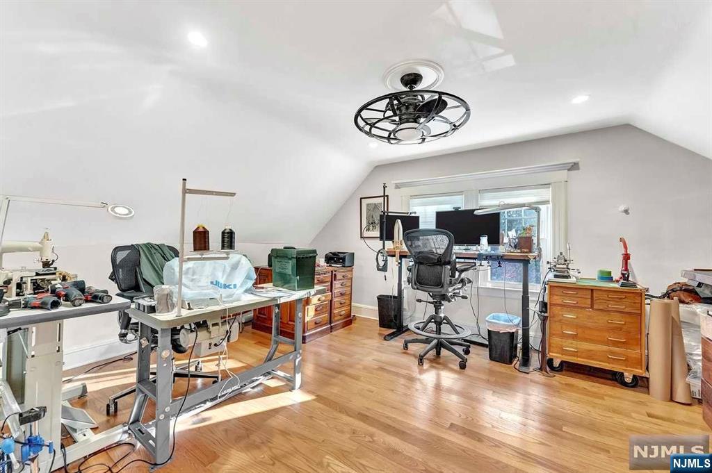 17 Elston Road Montclair, NJ 07043 - Photo 36 of 50