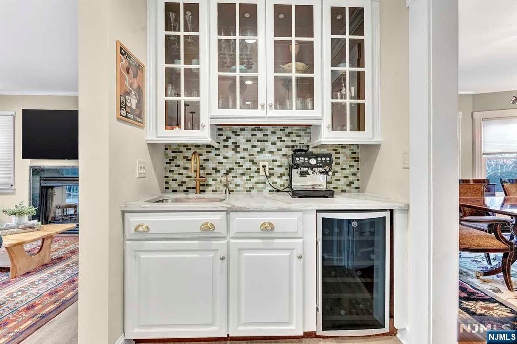 17 Elston Road Montclair, NJ 07043 - Photo 9 of 50