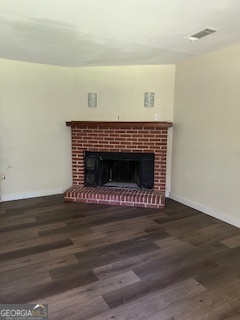 789 Hammett Road LaGrange, GA 30241 - Photo 8 of 26 a living room with a fireplace