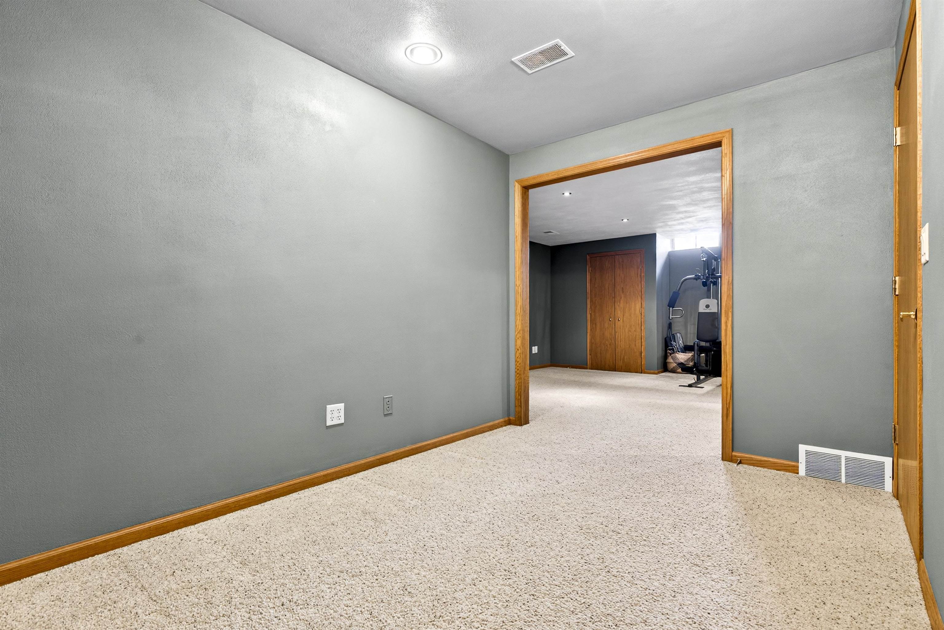 N371 Fieldside Lane Appleton, WI 54915 - Photo 36 of 52