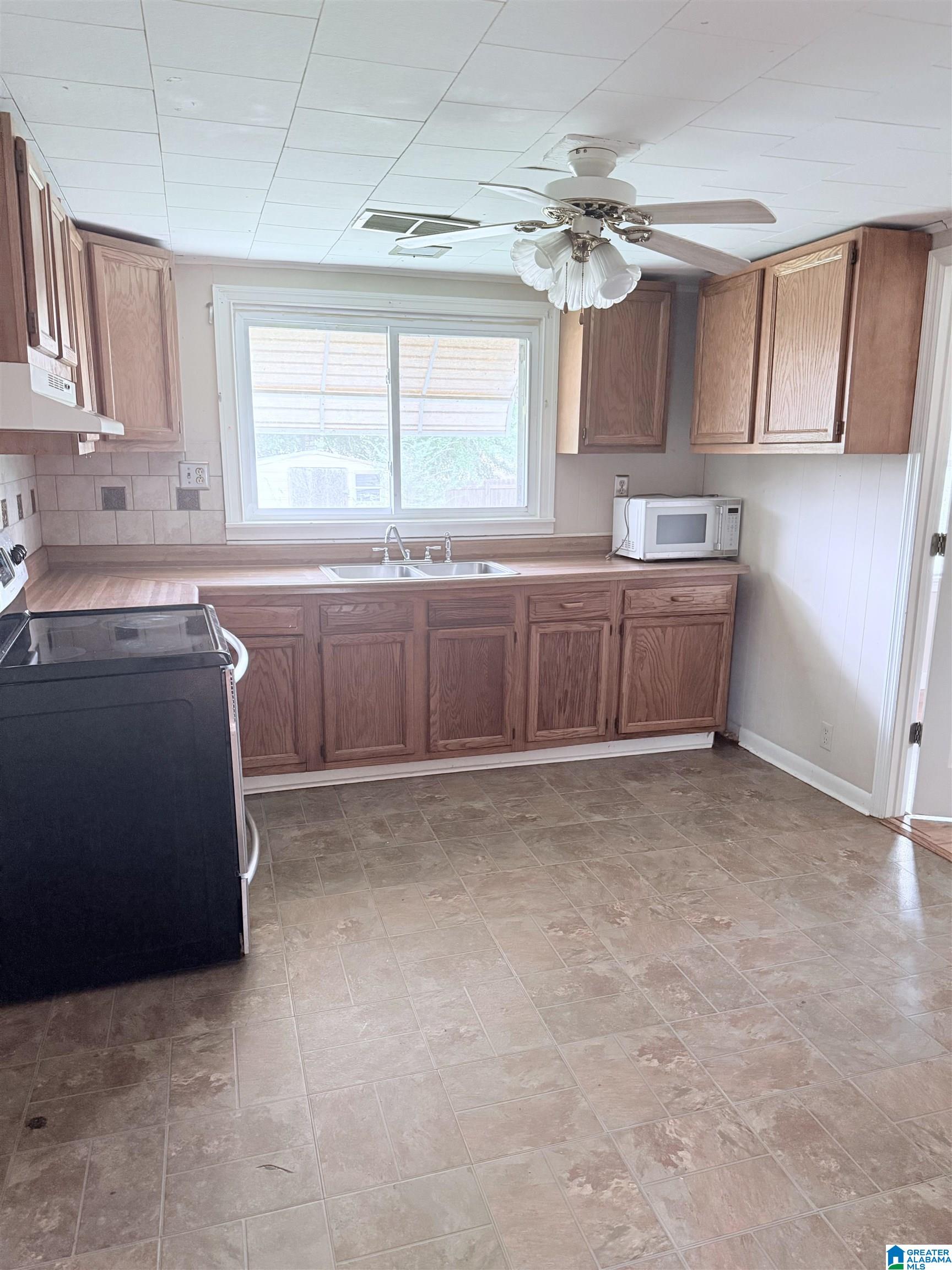 5519 Powers Road Mount Olive, AL 35117 - Photo 7 of 11