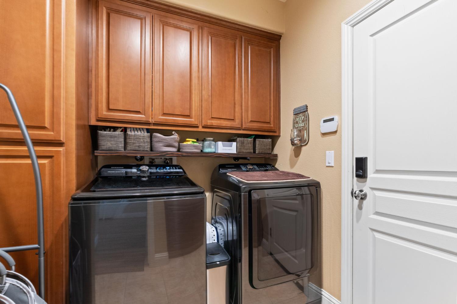 175 Feverfew Street Manteca, CA 95337 - Photo 6 of 59