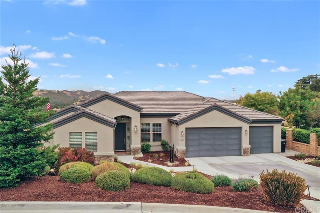 667 Red Cloud Road Paso Robles, CA 93446 - Photo 1 of 67 Gallery Image 1