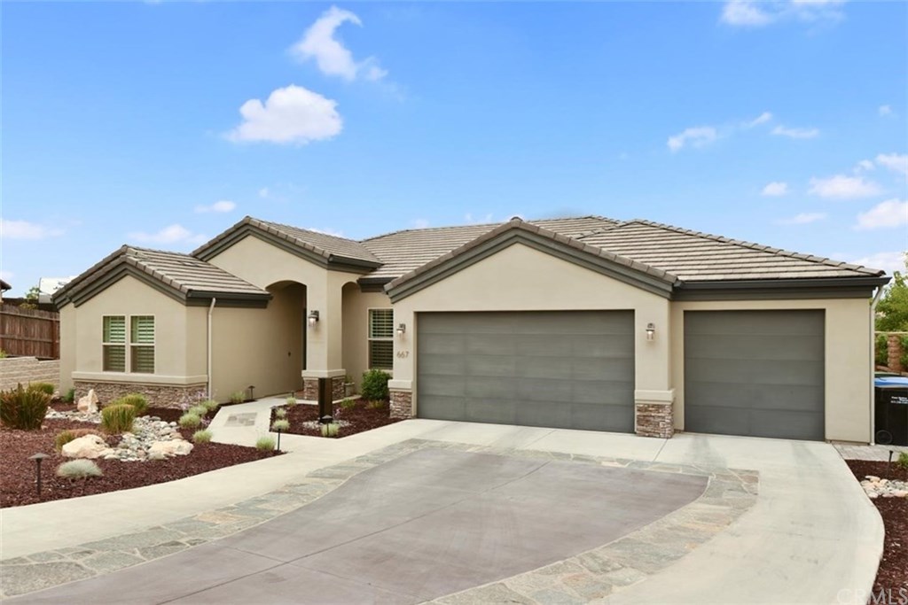 667 Red Cloud Road Paso Robles, CA 93446 - Photo 2 of 67 Gallery Image 2