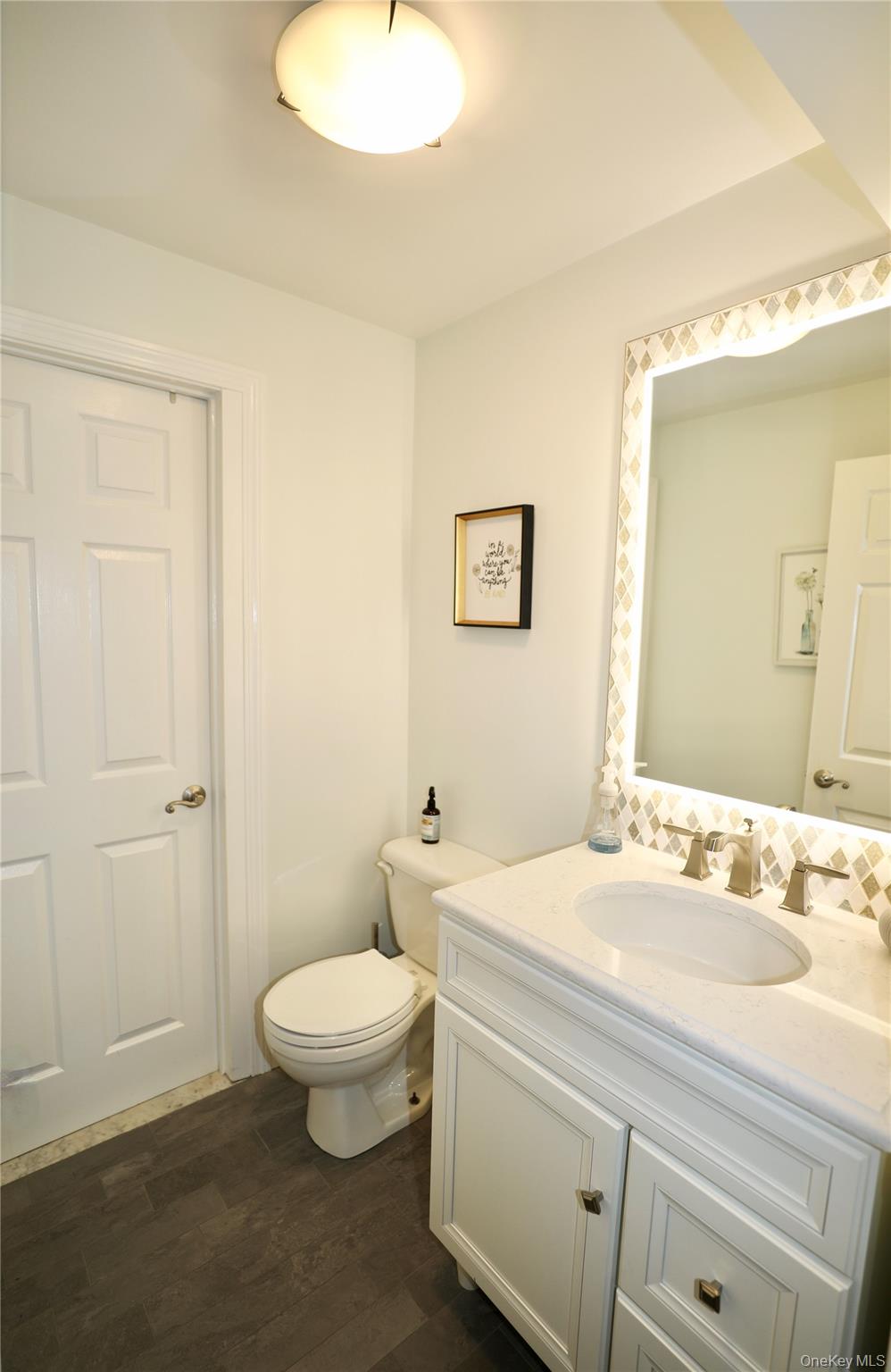 7 David Road Somers, NY 10589 - Photo 38 of 41 Powder room
