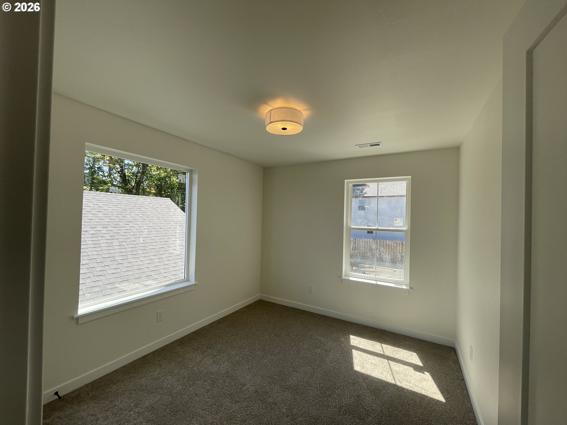20761 Northeast Thompson Street Fairview, OR 97024 - Photo 14 of 34