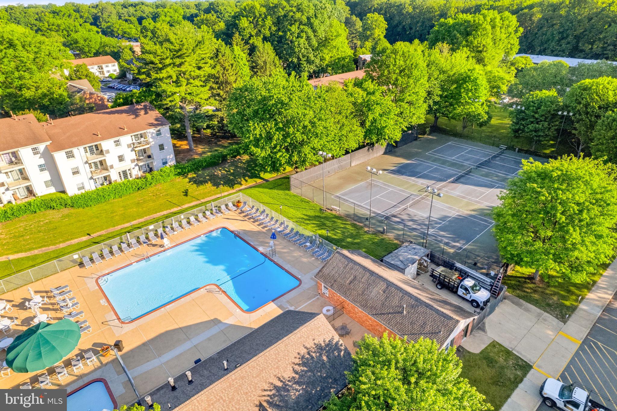 5817 Rexford Drive, Unit 798 Springfield, VA 22152 - Photo 21 of 23 an aerial view of a house with a garden