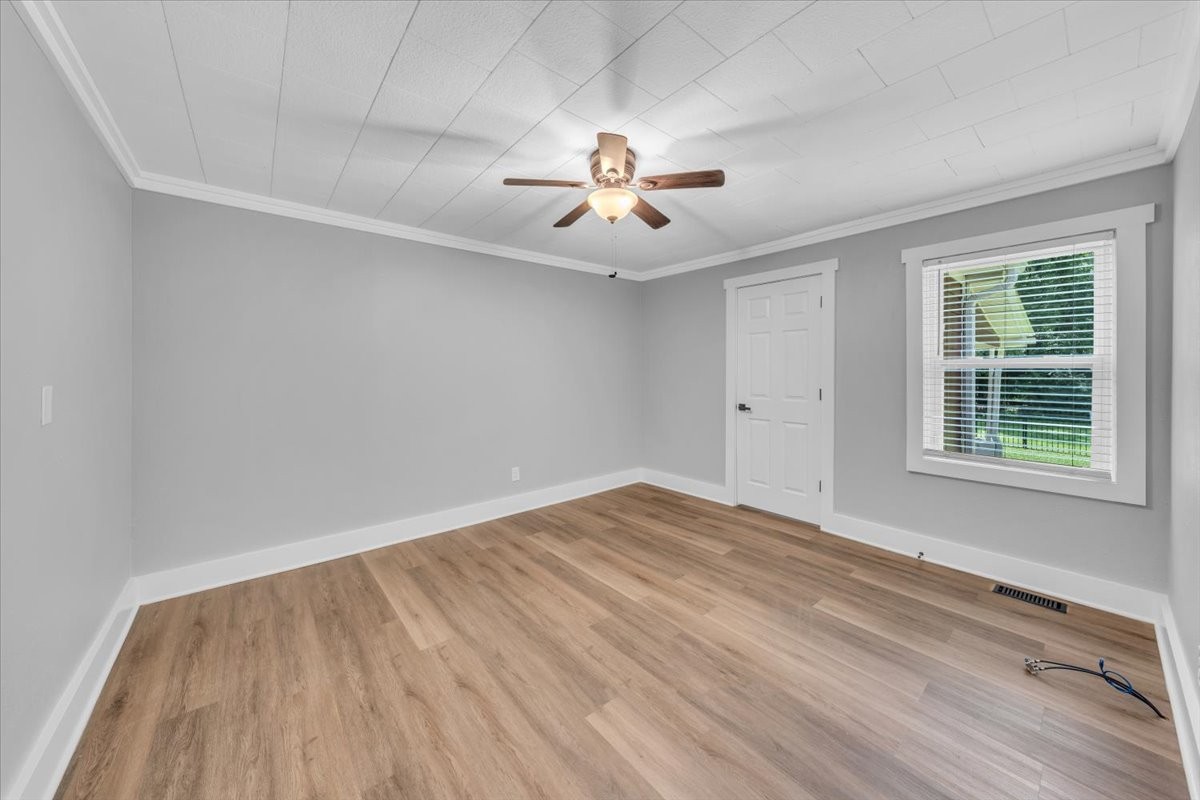 617 Fall River Road Lawrenceburg, TN 38464 - Photo 19 of 34 Gallery Image 19