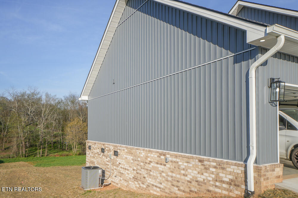 5211 North Wildwood Road Maryville, TN 37804 - Photo 24 of 28 DSC00097