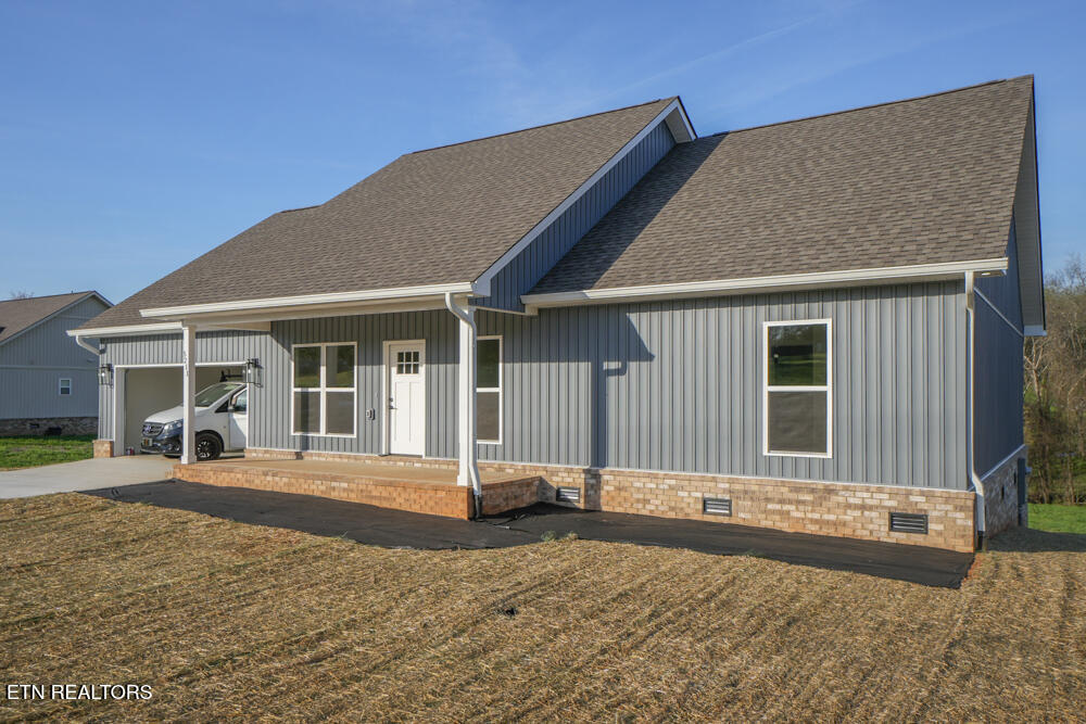 5211 North Wildwood Road Maryville, TN 37804 - Photo 3 of 28 DSC00092