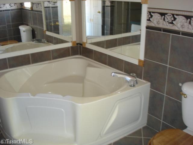 Master Bath/Spa. 