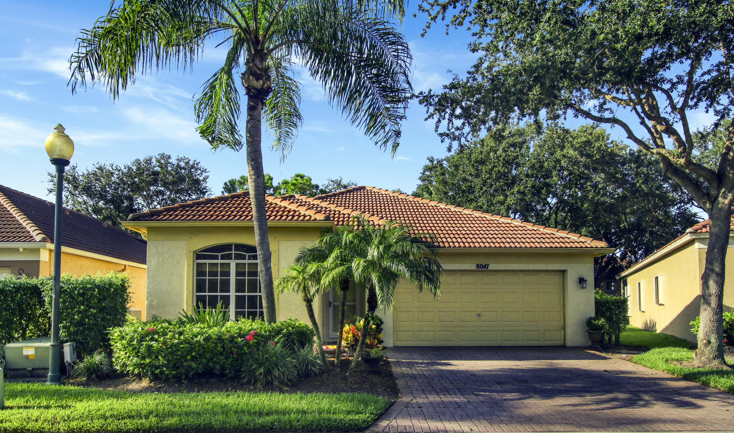 8047 Via Hacienda Riviera Beach, FL 33418 - Photo 1 of 23 House1-3