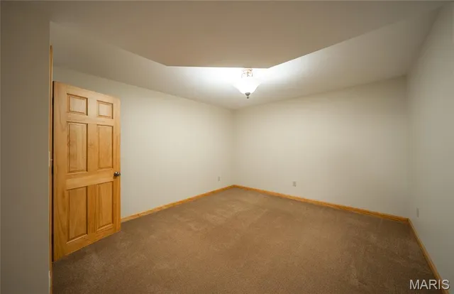 $679,999 | 622 Elk Run, St. Clair, MO 63077