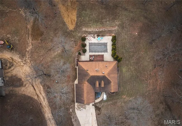 $679,999 | 622 Elk Run, St. Clair, MO 63077