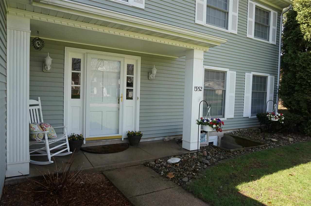 1352 Riding Mall South Bend, IN 46614 - Photo 1 of 30 Gallery Image 1