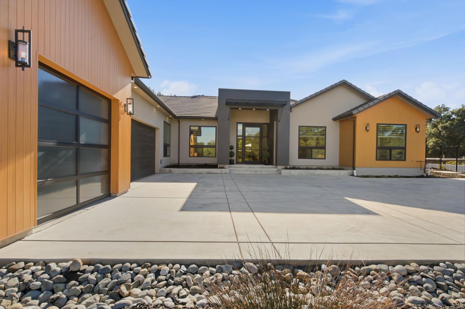 3360 Cherokee Trail Loomis, CA 95650 - Photo 4 of 64