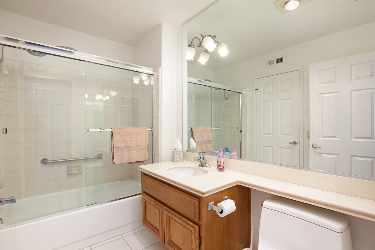 4178 Rhodes Way Oceanside, CA 92056 - Photo 14 of 25