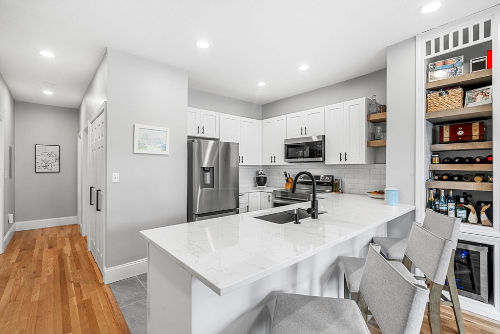 7 O Street, Unit 1 Boston, MA 02127 - Photo 4 of 15