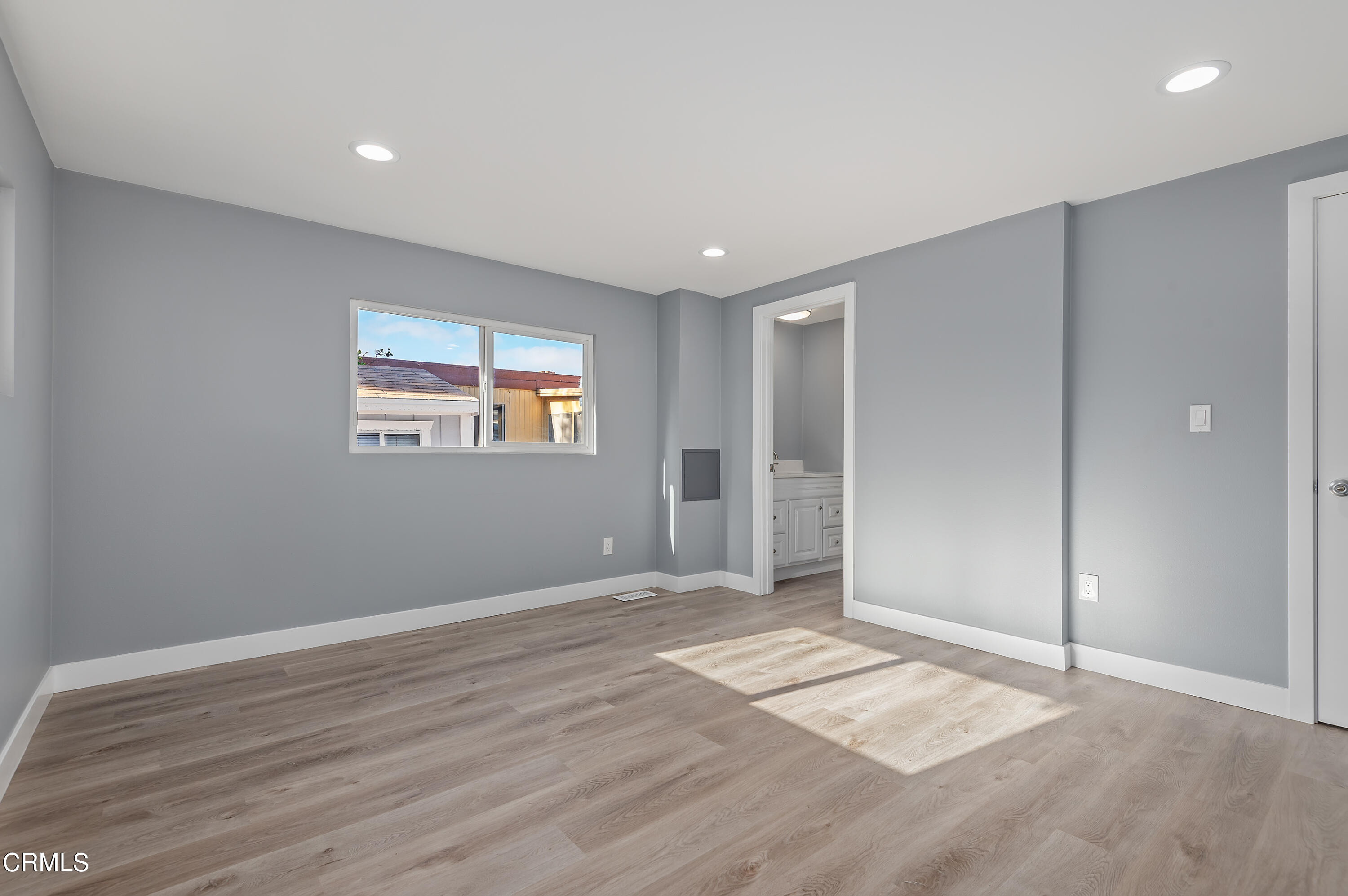 1853 Ives Avenue, Unit 63 Oxnard, CA 93033 - Photo 12 of 25 12 - Primary Bedroom