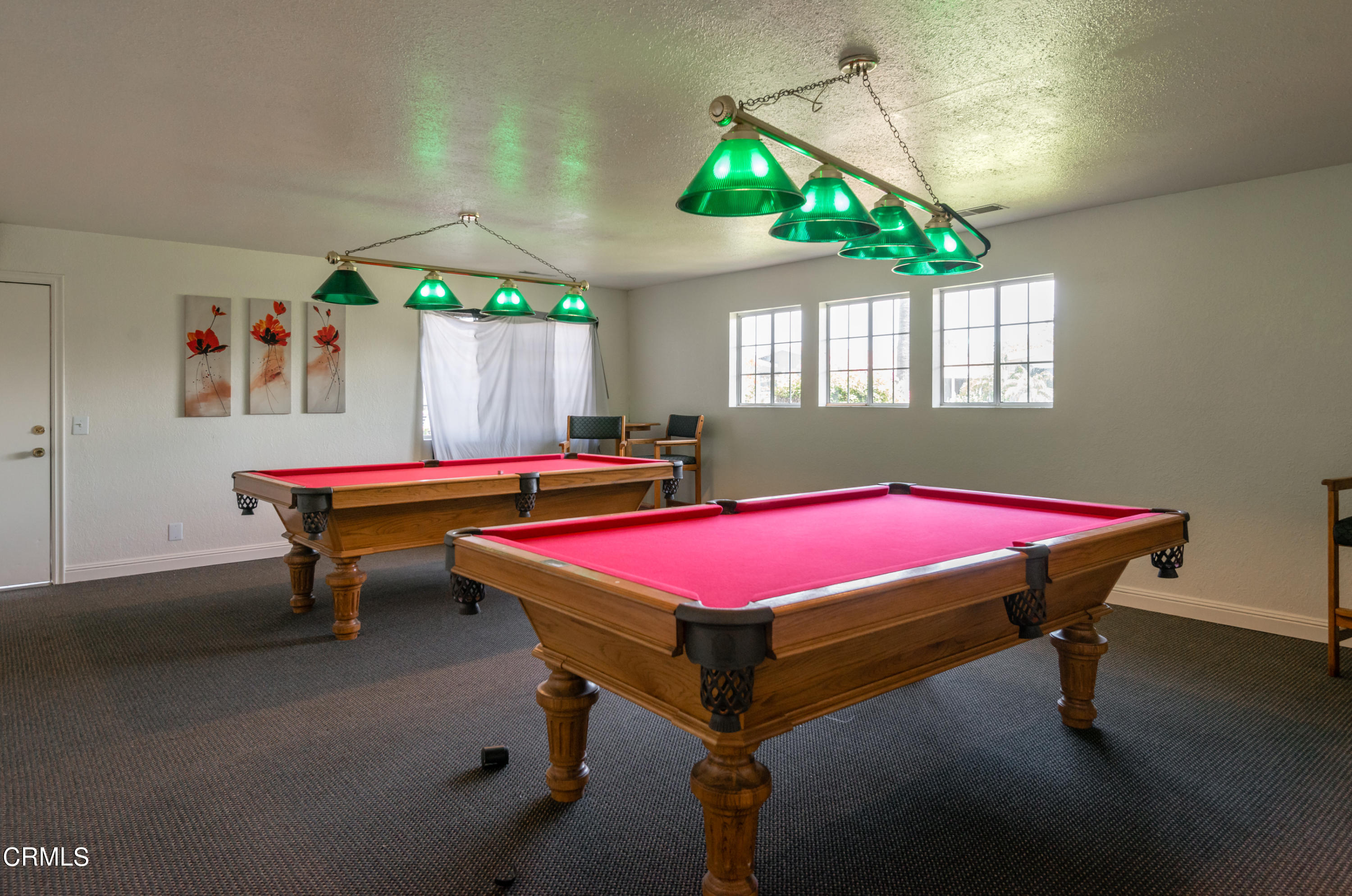 1853 Ives Avenue, Unit 63 Oxnard, CA 93033 - Photo 22 of 25 25 - Pool Room