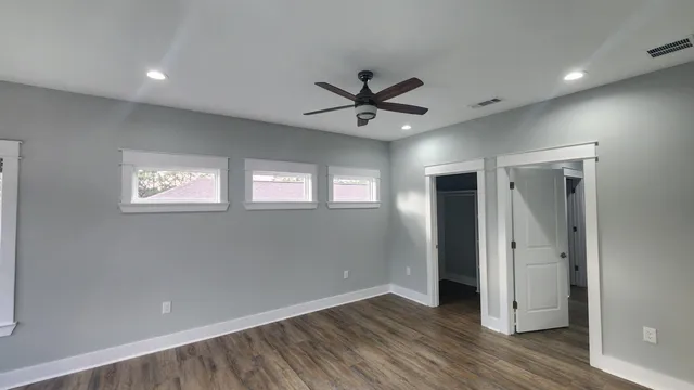 $3,900 | 9149 Timber Lane, Navarre, FL 32566