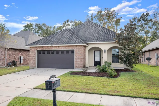 $235,000 | 4465 Belle Vue Drive, Addis, LA 70710