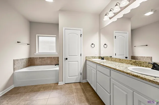 $235,000 | 4465 Belle Vue Drive, Addis, LA 70710