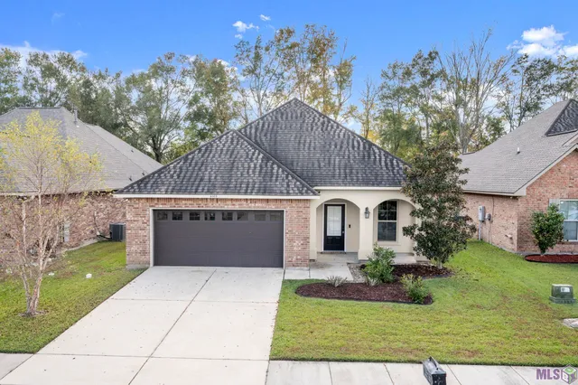 $235,000 | 4465 Belle Vue Drive, Addis, LA 70710