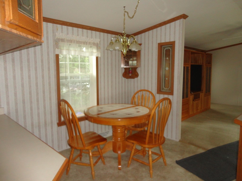 21 Willow Road Newton, NH 03858 - Photo 8 of 16 Gallery Image 8