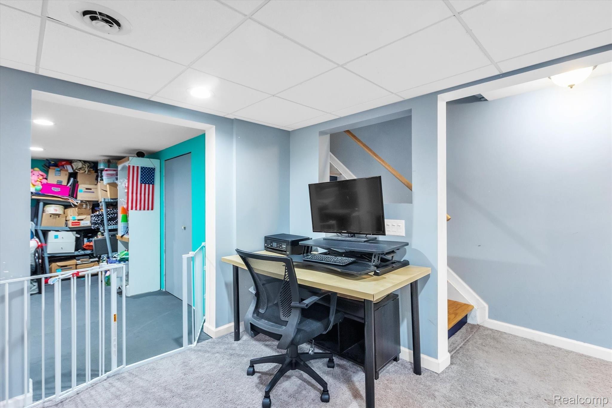 42828 Keystone Canton, MI 48187 - Photo 32 of 45 32-42828-Keystone-WindowStill-Real-Estate-Photography-32.jpg