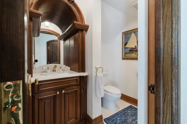 $22,500,000 | 19 North Beach Road, Jupiter Island, FL 33455