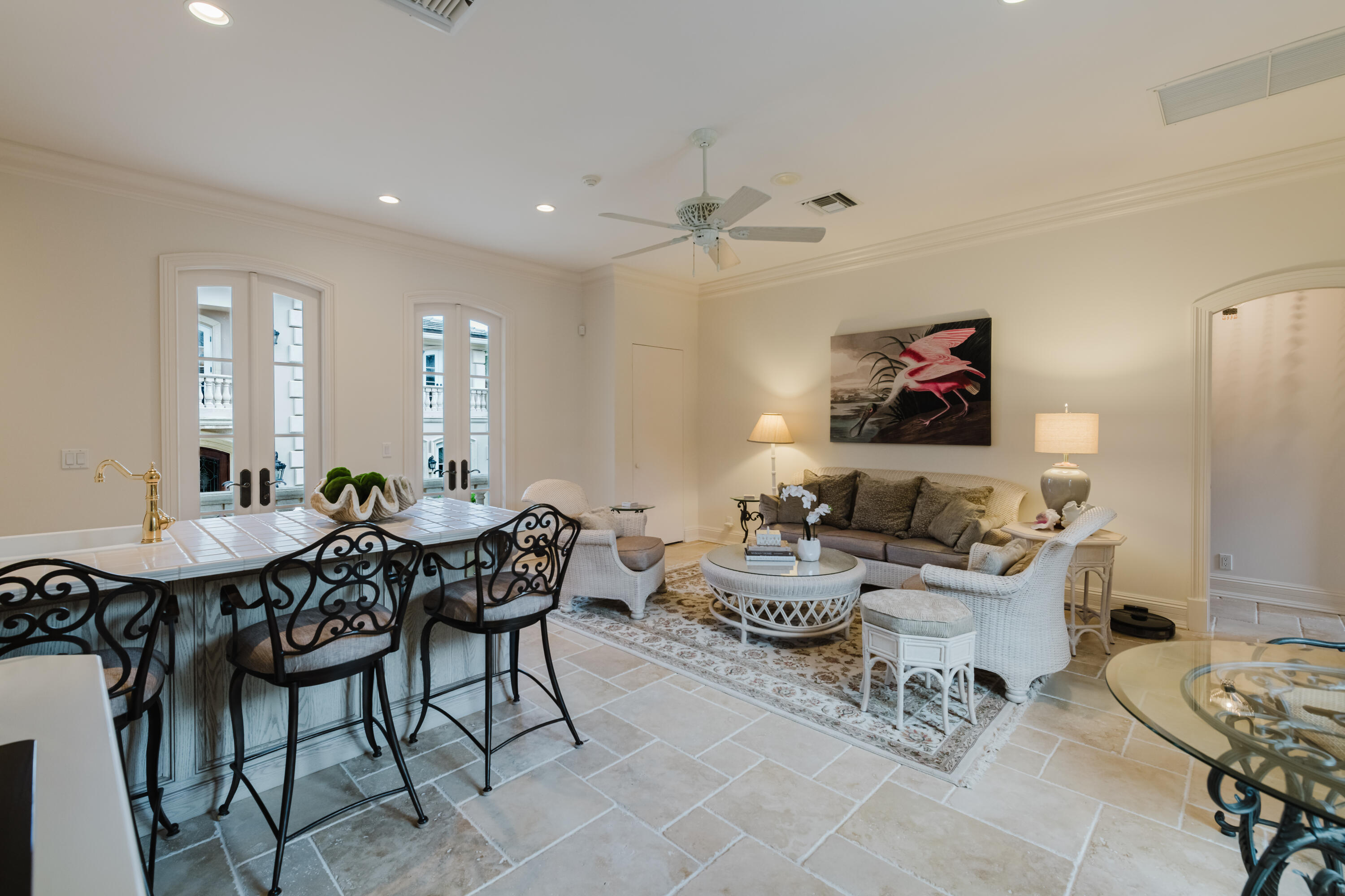 19 North Beach Road Jupiter Island, FL 33455 - Photo 71 of 80 Guest House - Living Room