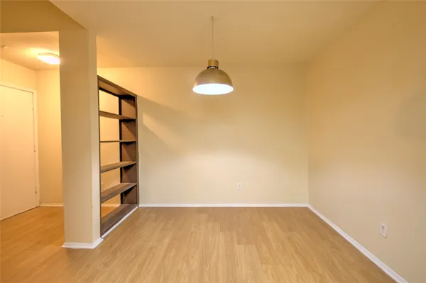 $945 | 9009 Richmond Avenue, Unit 607, Houston, TX 77063