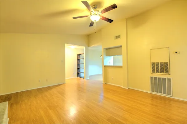 $945 | 9009 Richmond Avenue, Unit 607, Houston, TX 77063