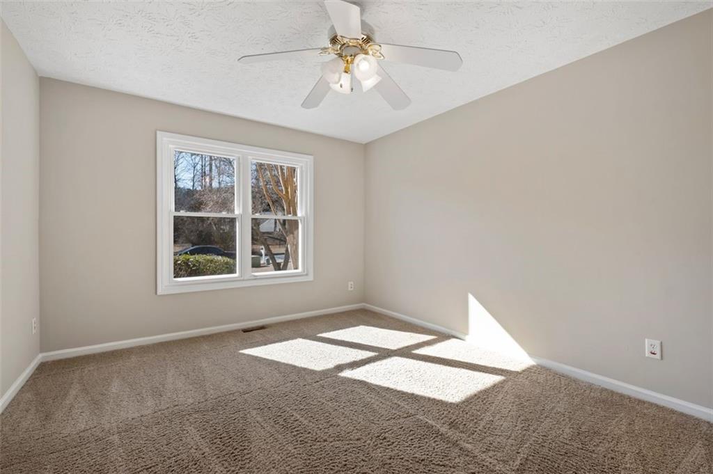 1820 Heatherton Road Dacula, GA 30019 - Photo 17 of 44