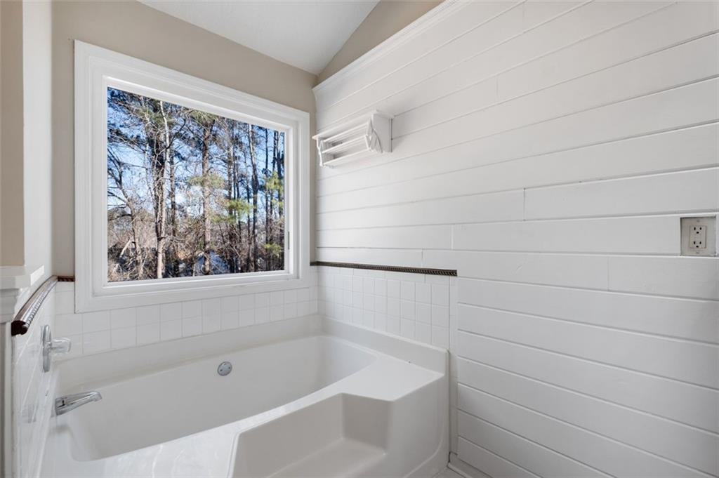 1820 Heatherton Road Dacula, GA 30019 - Photo 27 of 44