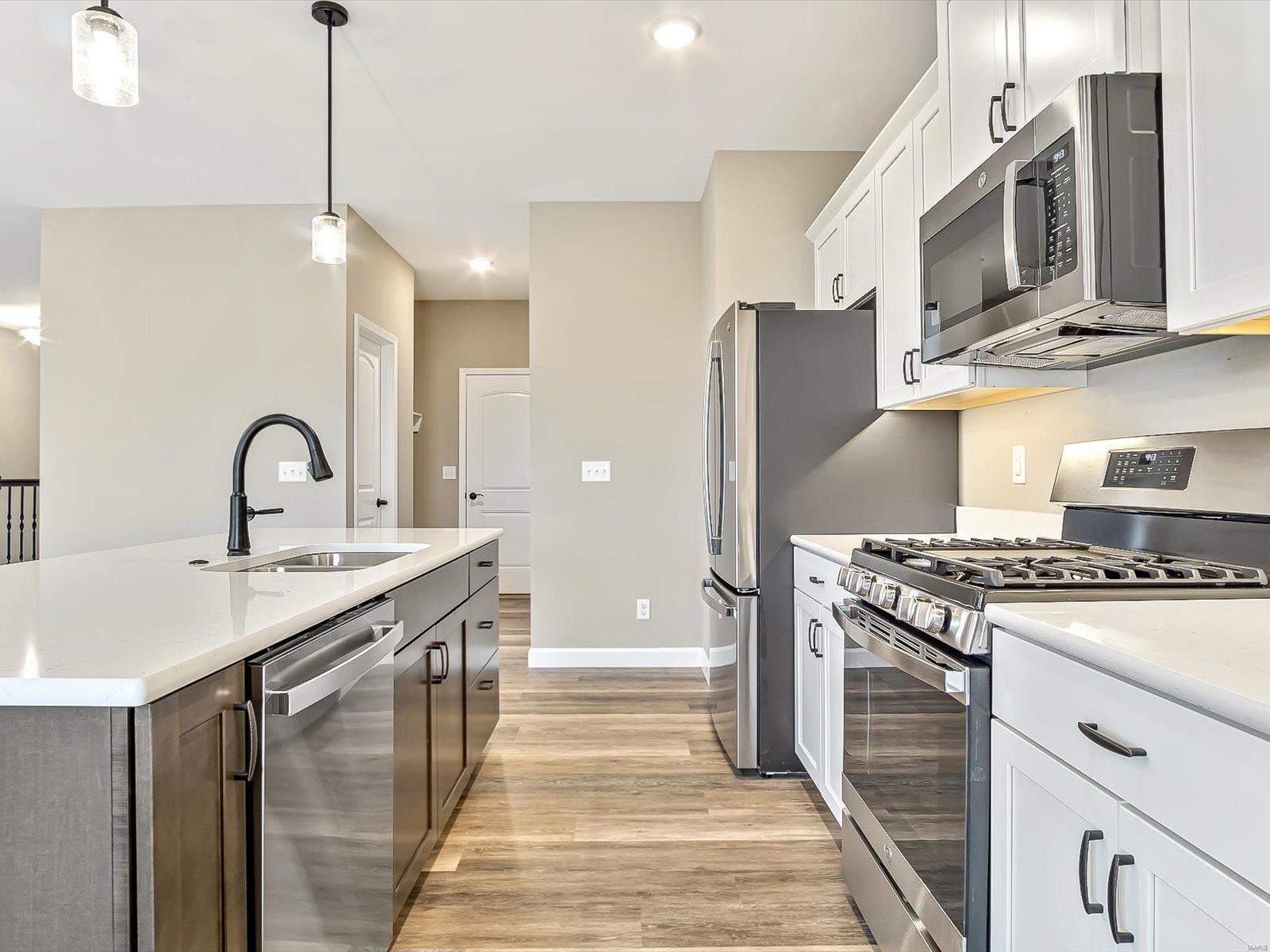 804 Weller Court Waterloo, IL 62298 - Photo 12 of 32