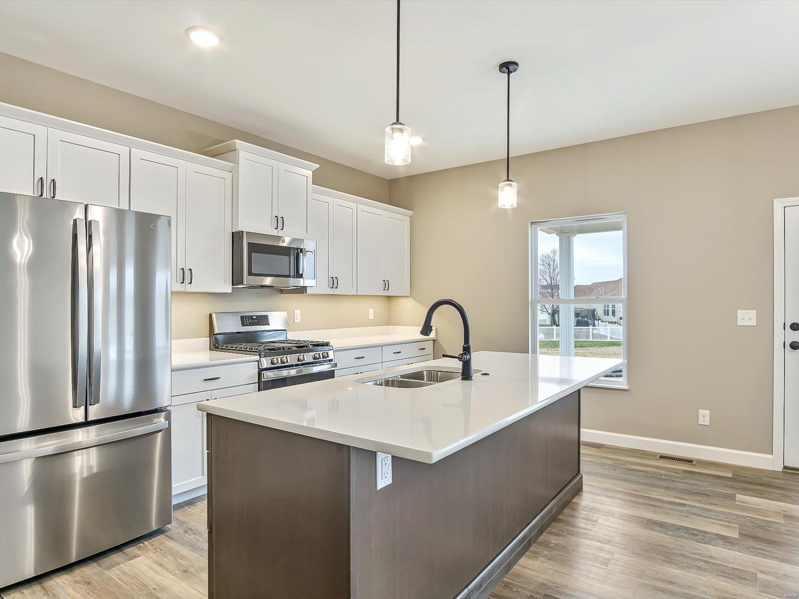 804 Weller Court Waterloo, IL 62298 - Photo 14 of 32