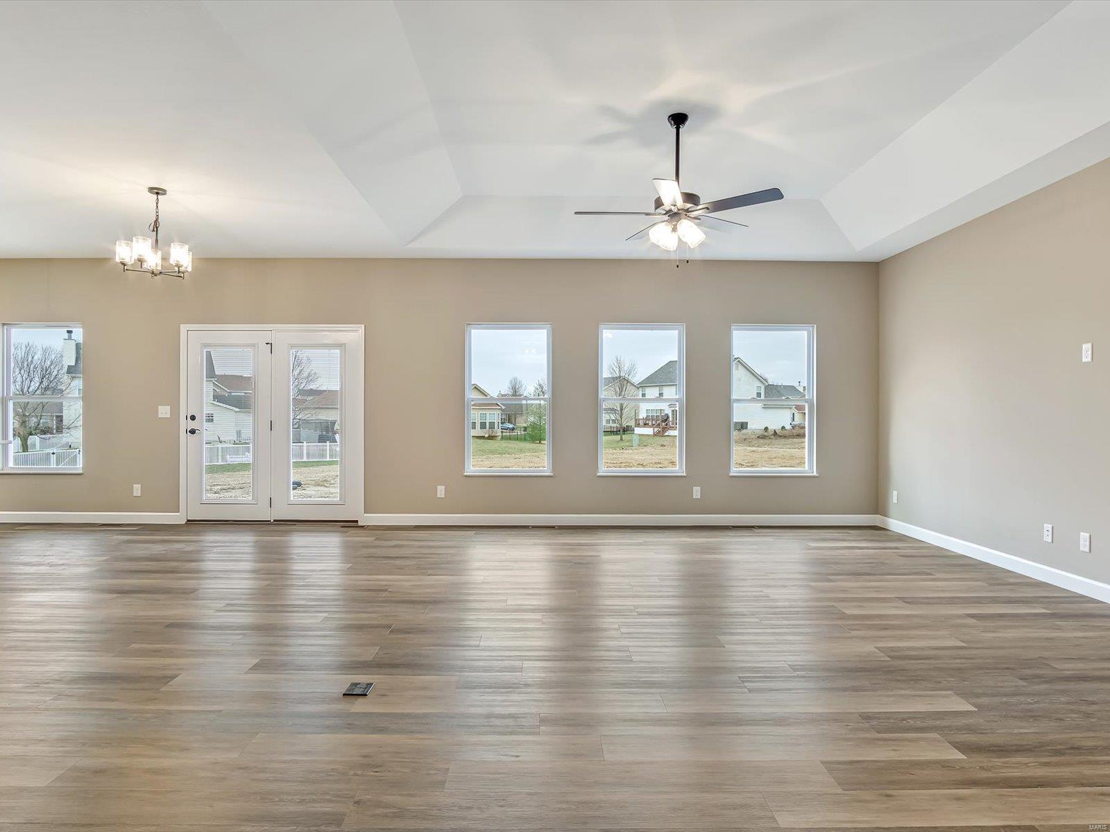 804 Weller Court Waterloo, IL 62298 - Photo 5 of 32