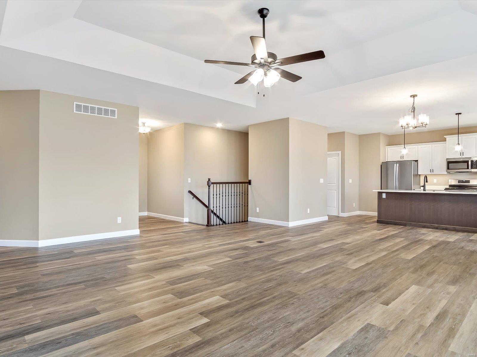 804 Weller Court Waterloo, IL 62298 - Photo 7 of 32