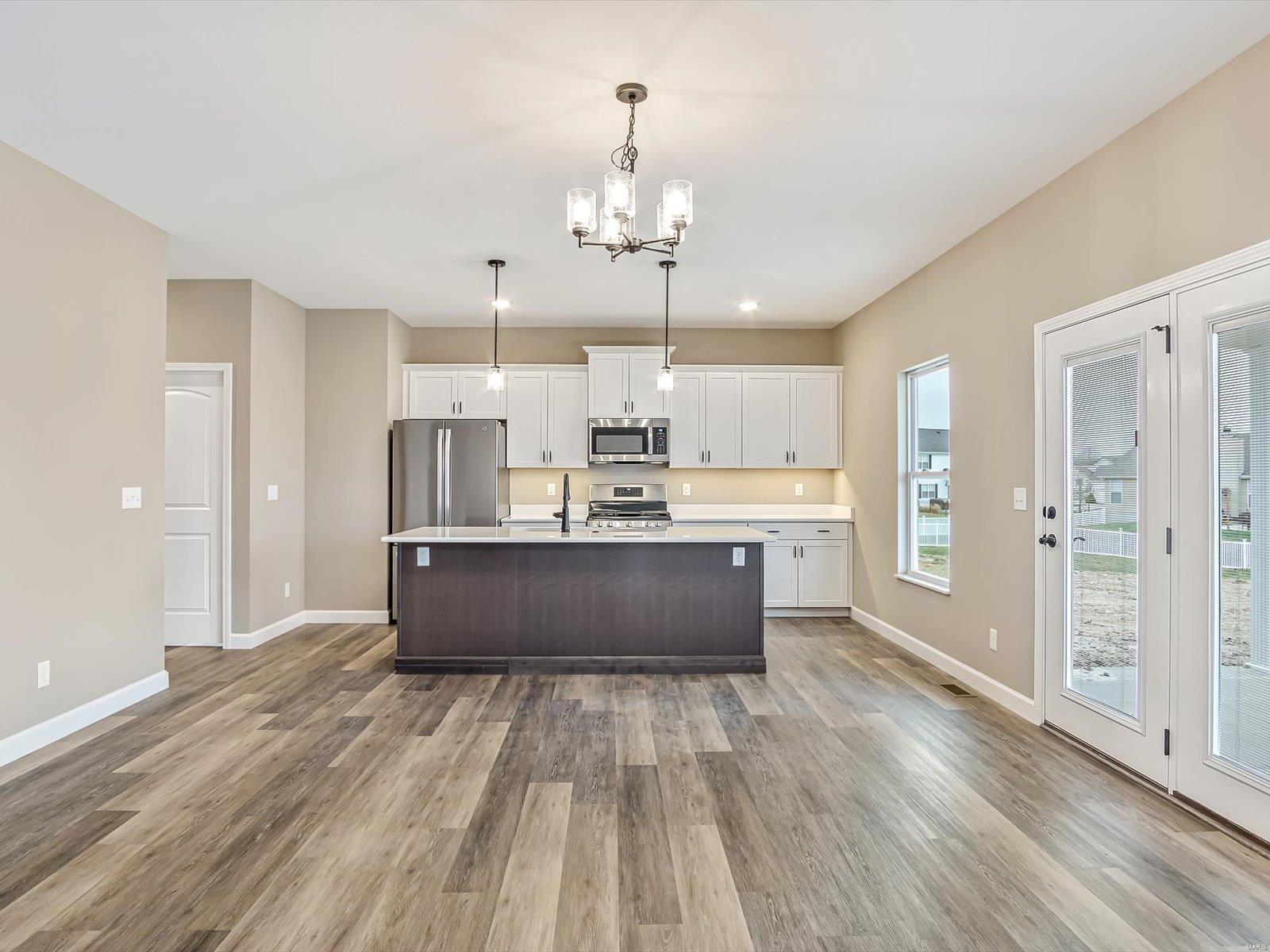 804 Weller Court Waterloo, IL 62298 - Photo 8 of 32